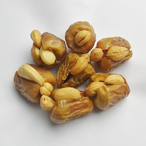 Sukkari Dates with Cashewnuts 1kg